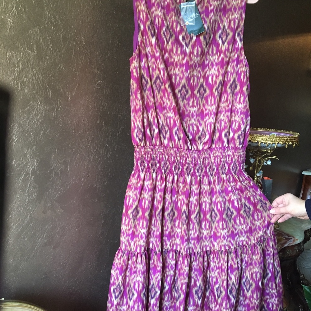 Dress - Picture 3 of 3